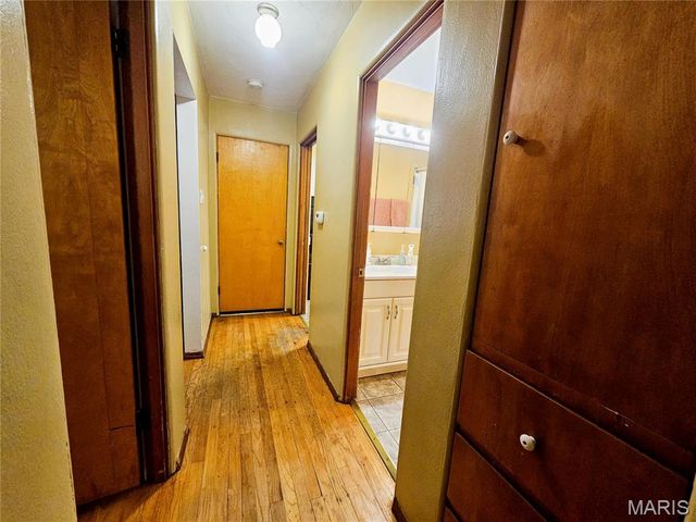 143 Reno Avenue, East Alton, IL 62024