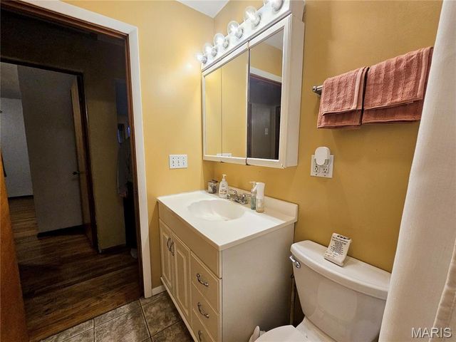 143 Reno Avenue, East Alton, IL 62024