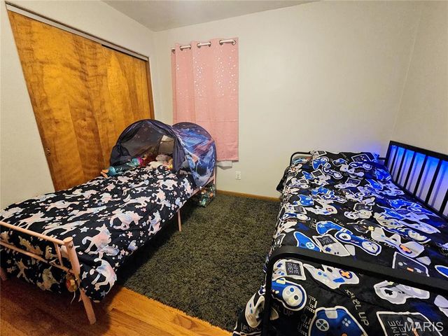 143 Reno Avenue, East Alton, IL 62024