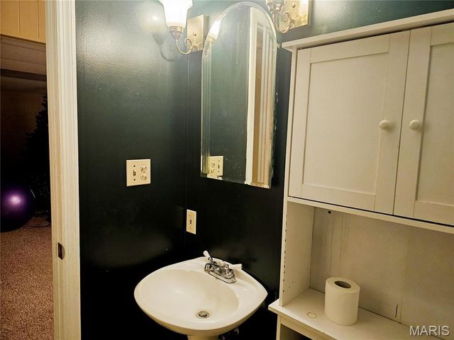 143 Reno Avenue, East Alton, IL 62024