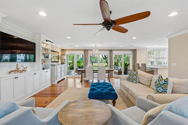 1670 Hunley Avenue, Charleston, SC 29412