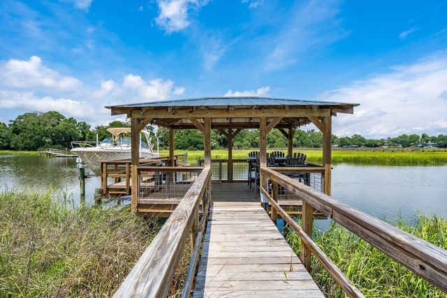 1670 Hunley Avenue, Charleston, SC 29412