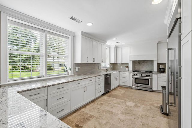 1670 Hunley Avenue, Charleston, SC 29412
