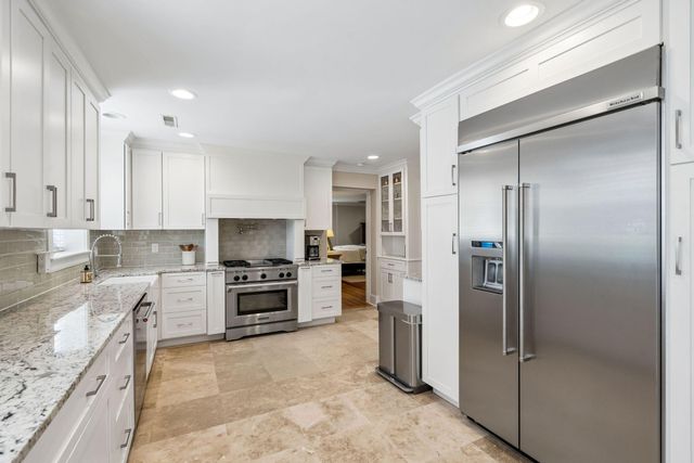 1670 Hunley Avenue, Charleston, SC 29412