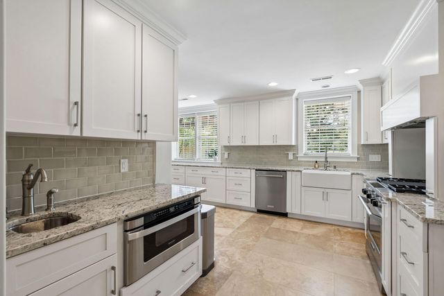 1670 Hunley Avenue, Charleston, SC 29412