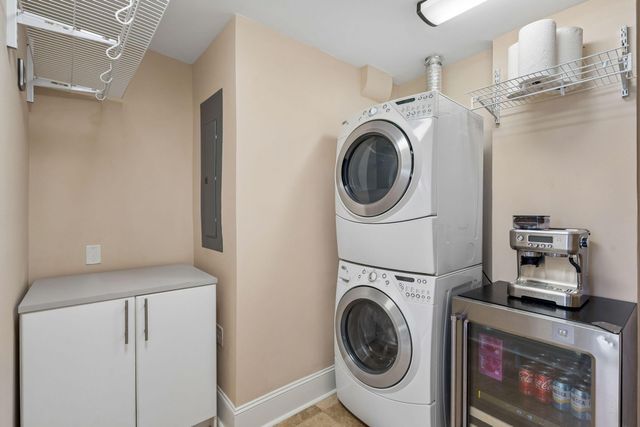1670 Hunley Avenue, Charleston, SC 29412