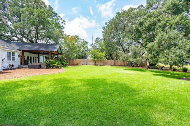 1670 Hunley Avenue, Charleston, SC 29412
