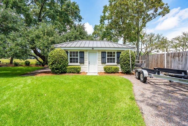 1670 Hunley Avenue, Charleston, SC 29412