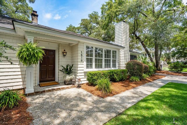 1670 Hunley Avenue, Charleston, SC 29412