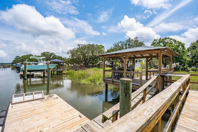 1670 Hunley Avenue, Charleston, SC 29412