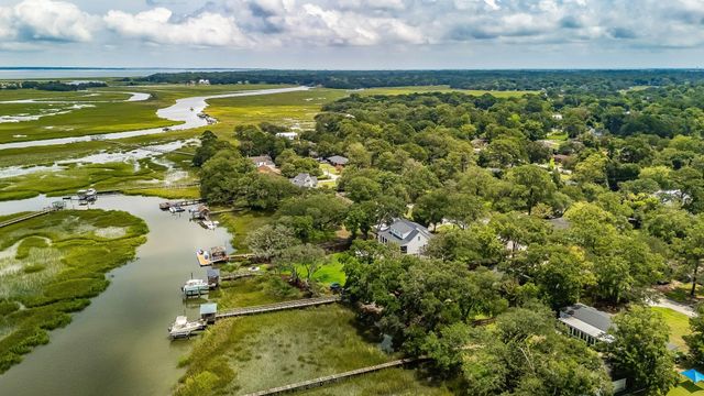 1670 Hunley Avenue, Charleston, SC 29412