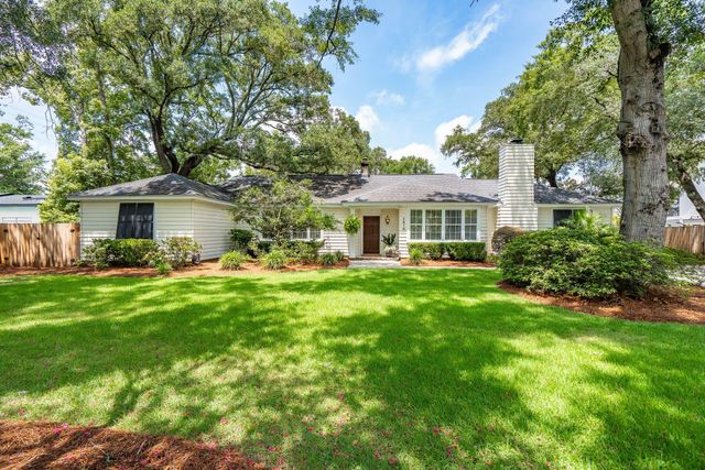 1670 Hunley Avenue, Charleston, SC 29412
