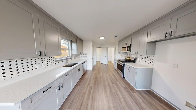 12715 Northchase Ridge Lane, Houston, TX 77044