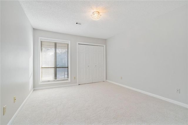 1064 Creatwood SE Circle, Smyrna, GA 30080