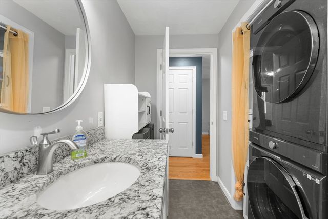 15 Old Farm Rd, Spencer, MA 01562