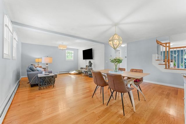 15 Old Farm Rd, Spencer, MA 01562