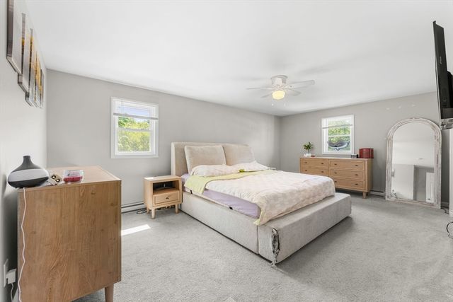 15 Old Farm Rd, Spencer, MA 01562