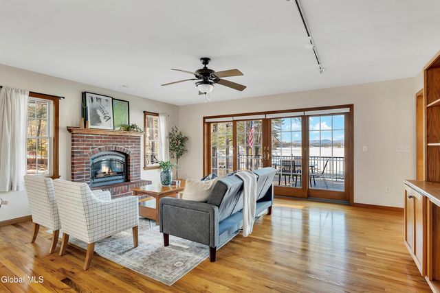 9 Reardon Rd Extension, Queensbury, NY 12804