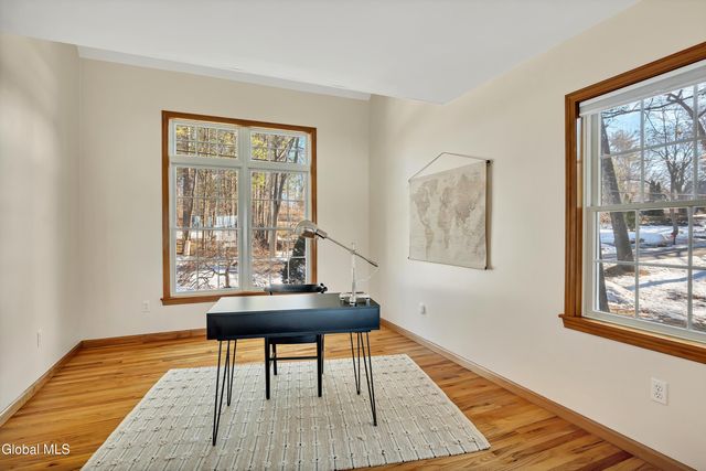 9 Reardon Rd Extension, Queensbury, NY 12804