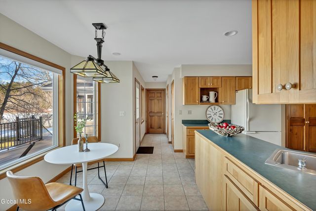 9 Reardon Rd Extension, Queensbury, NY 12804