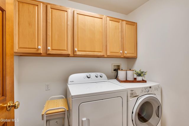 9 Reardon Rd Extension, Queensbury, NY 12804