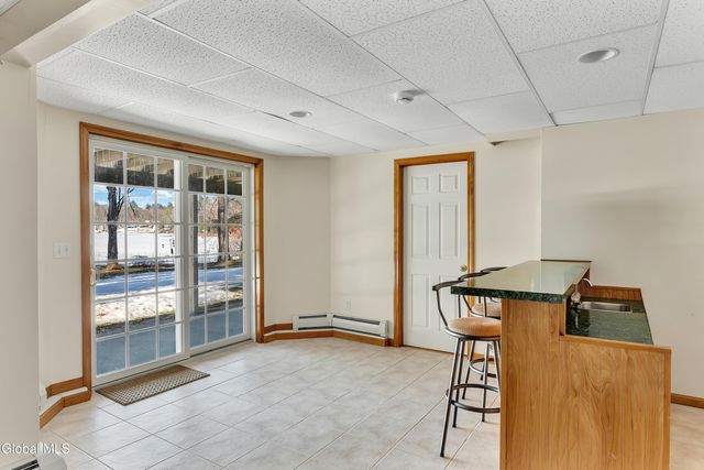 9 Reardon Rd Extension, Queensbury, NY 12804