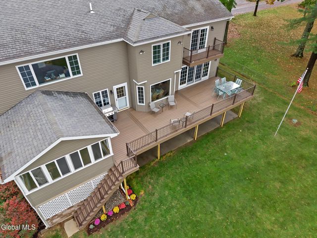 9 Reardon Rd Extension, Queensbury, NY 12804