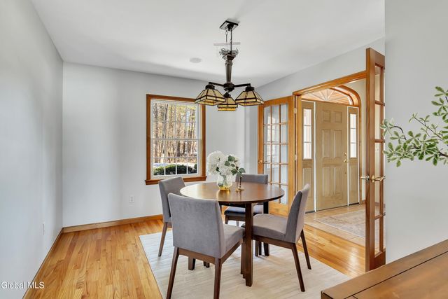 9 Reardon Rd Extension, Queensbury, NY 12804