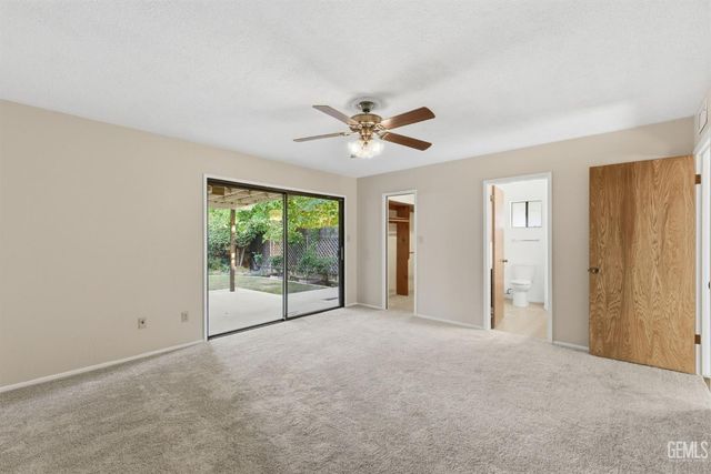 5413 Inverrary Court, Bakersfield, CA 93309