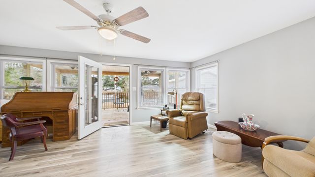 409 Chippendale Lane, Bonneau, SC 29431