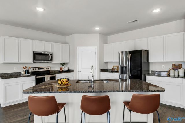 156 Red Fox Way, Meridianville, AL 35759