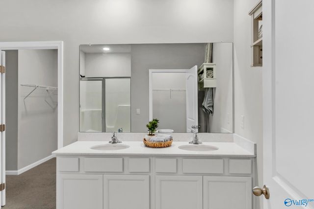 156 Red Fox Way, Meridianville, AL 35759