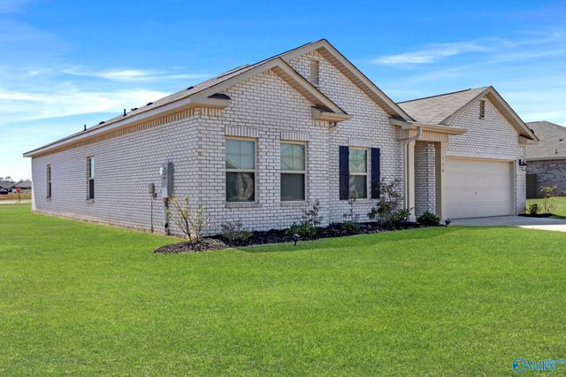 156 Red Fox Way, Meridianville, AL 35759