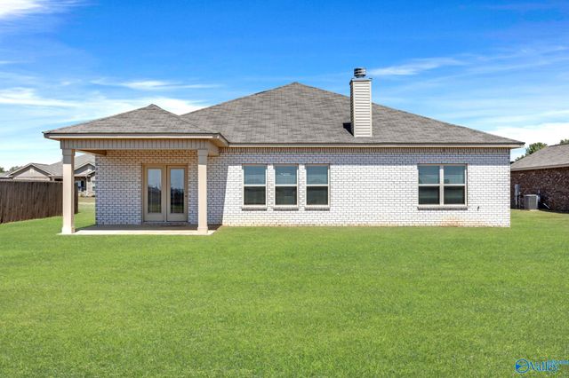 156 Red Fox Way, Meridianville, AL 35759