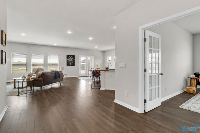 156 Red Fox Way, Meridianville, AL 35759