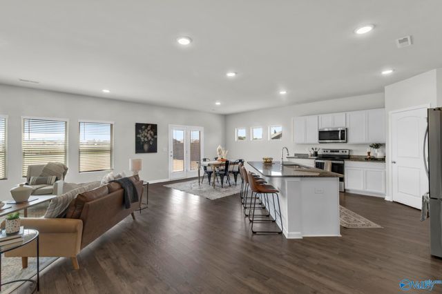 156 Red Fox Way, Meridianville, AL 35759