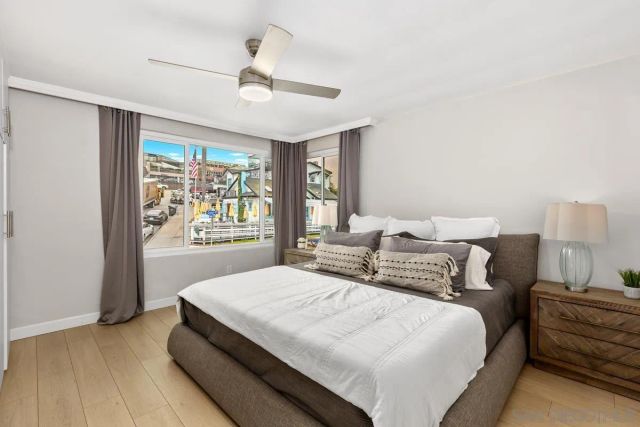 8040 Girard Ave 2, La Jolla, CA 92037