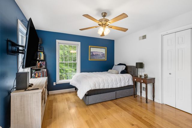 24 Thurston Drive, Lee, NH 03861