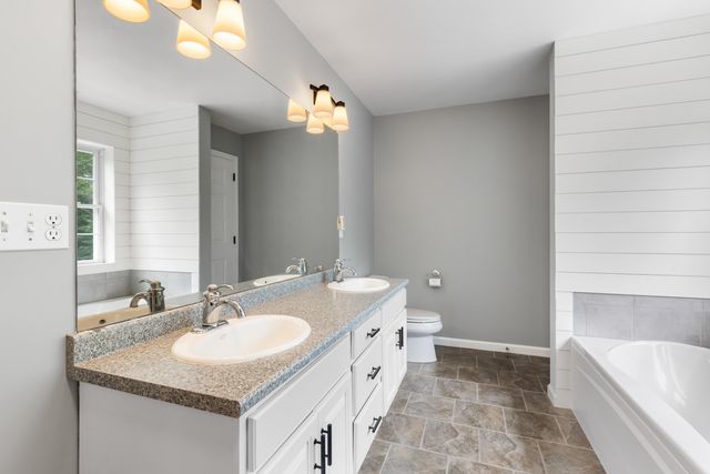 24 Thurston Drive, Lee, NH 03861