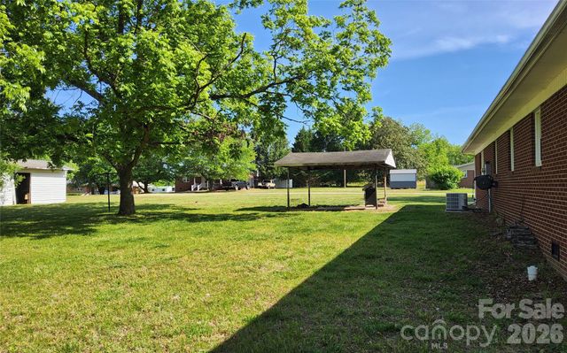 113 Kings Drive 3 & 4, Forest City, NC 28043