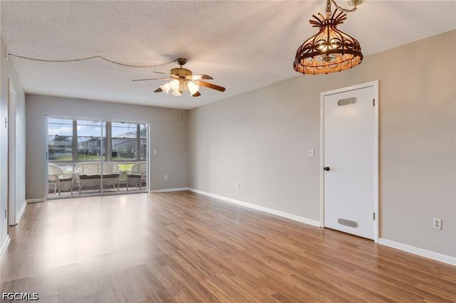 6771 Panther LN U2, Fort Myers, FL 33919