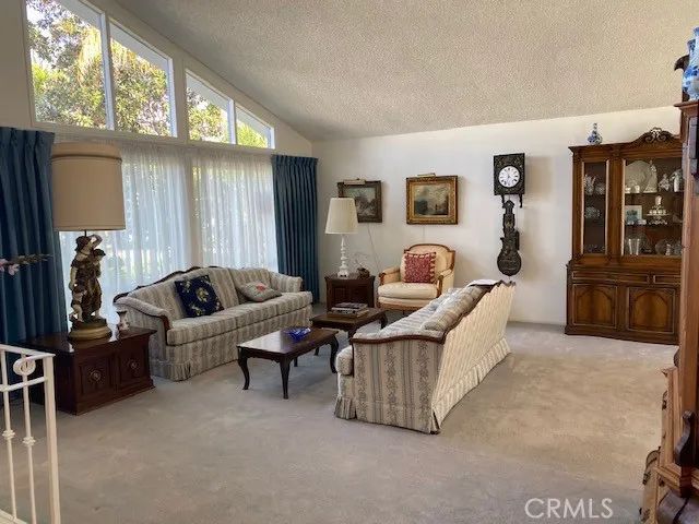 6882 Loyola, Huntington Beach, CA 92647