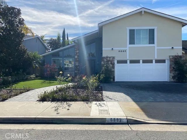 6882 Loyola, Huntington Beach, CA 92647