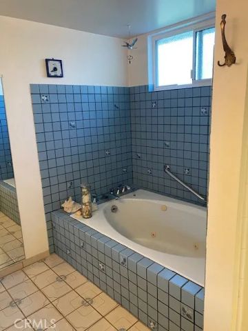 6882 Loyola, Huntington Beach, CA 92647