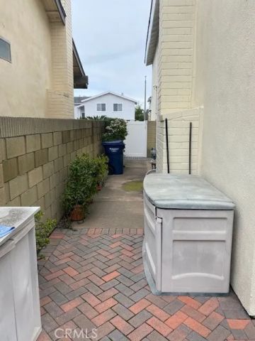 6882 Loyola, Huntington Beach, CA 92647