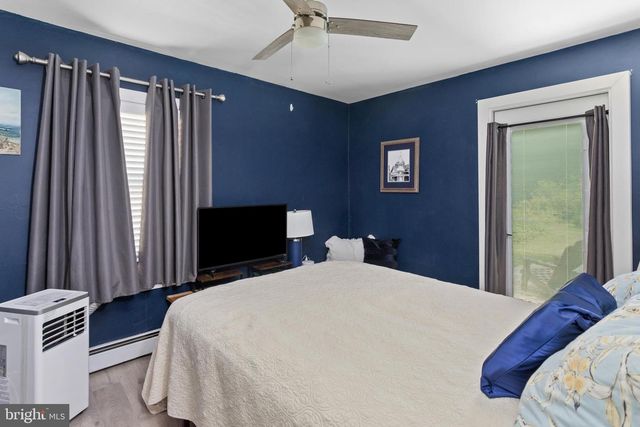 1470 CEDAR LN, Hamilton Twp, NJ 08610