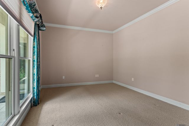 17735 Crossing Blvd, Baton Rouge, LA 70810