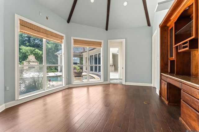 17735 Crossing Blvd, Baton Rouge, LA 70810