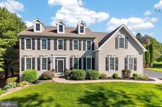 17 ONEIDA CT, Chester Springs, PA 19425