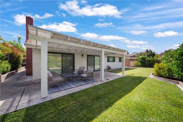 22061 Comanche, Lake Forest, CA 92630